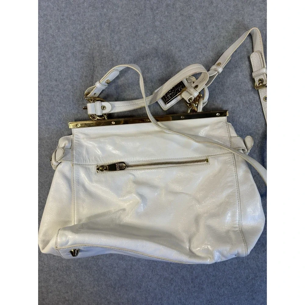 Badgley Mischka Vintage White Leather Shoulder Bag Y2K Indie Sleek Studded